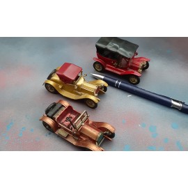 3 Matchbox of Yesteryear cars