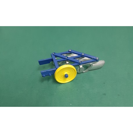 VINTAGE Britains 9546 Small Ploughs 1978