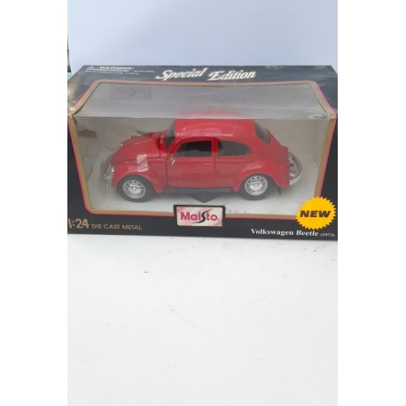 Beetle Car in Red 1/24 Diecast Maisto 1973