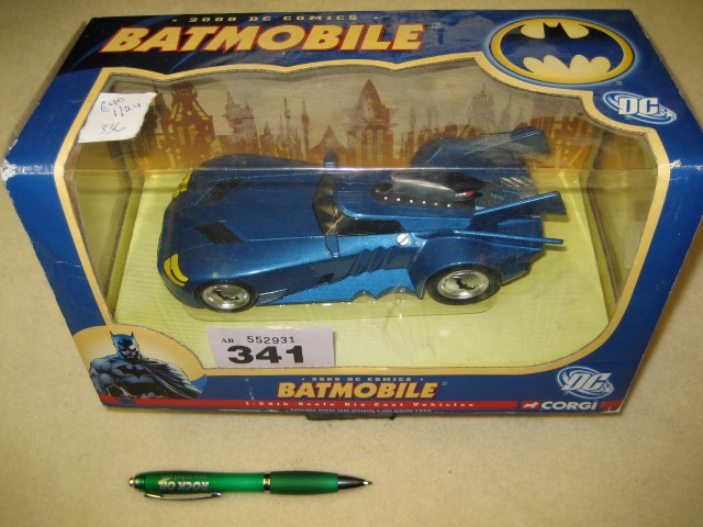 corgi batmobile 2000